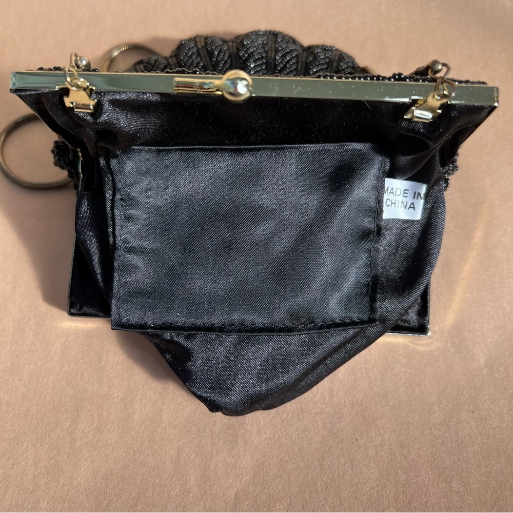 New Vintage Black Beaded Clamshell Mini Formal Purse - Picture 7 of 9
